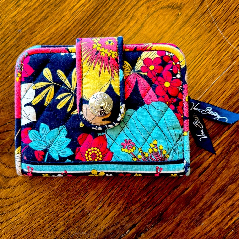 Vera Bradley Cotton Snap Closure Wallet in "Happy Snails" Floral Pattern